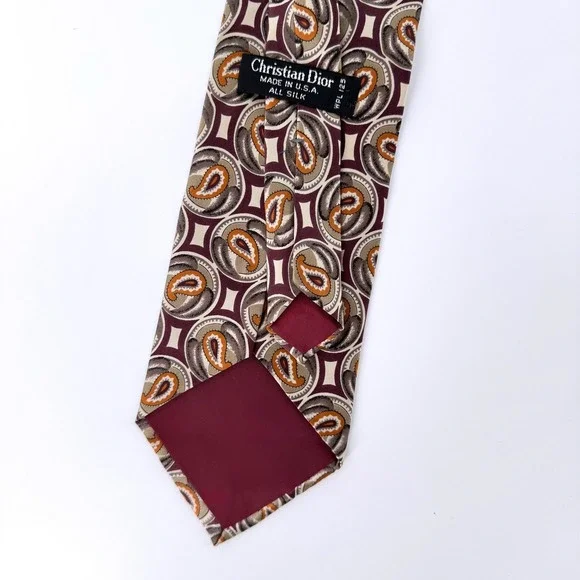 Christian Dior Necktie Mens 56" Burgundy Gold Paisley Medallion Silk Made in USA - Picture 2 of 4